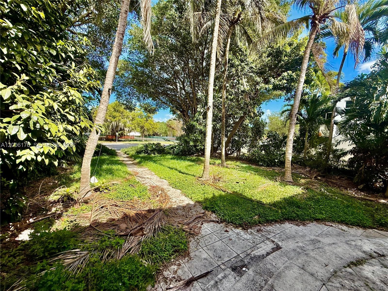 8740 NE 2nd Ave # 8740, El Portal FL 33138 — 2