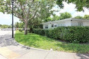 190 NE 90th St # 1, El Portal FL 33138 — 5