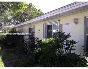 190 NE 90th St # 1, El Portal FL 33138 — 9