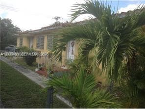 8960 NE 2nd Ave # 1, El Portal FL 33138 — 3