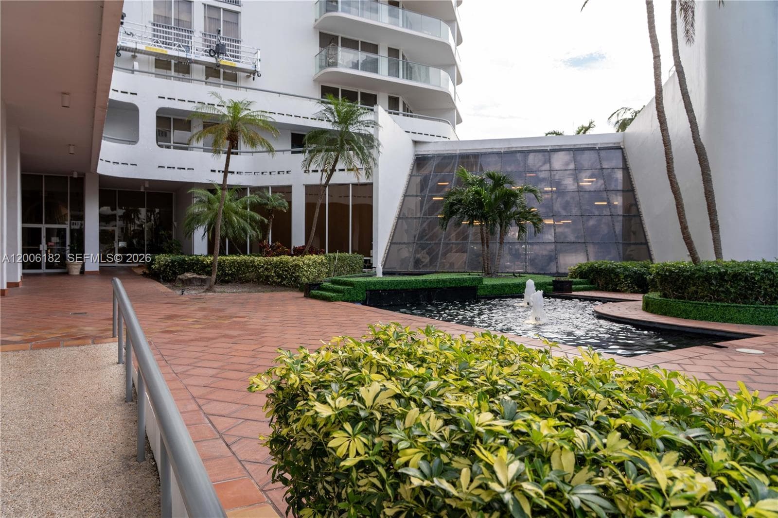 19707 Turnberry Way # 18C, Aventura FL 33180 — 69