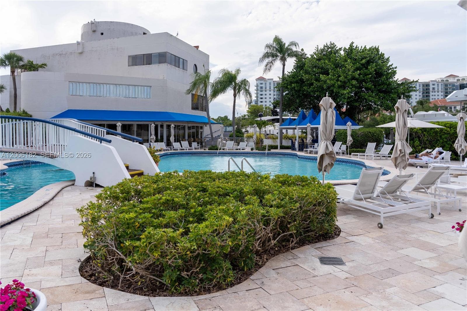 19707 Turnberry Way # 18C, Aventura FL 33180 — 85