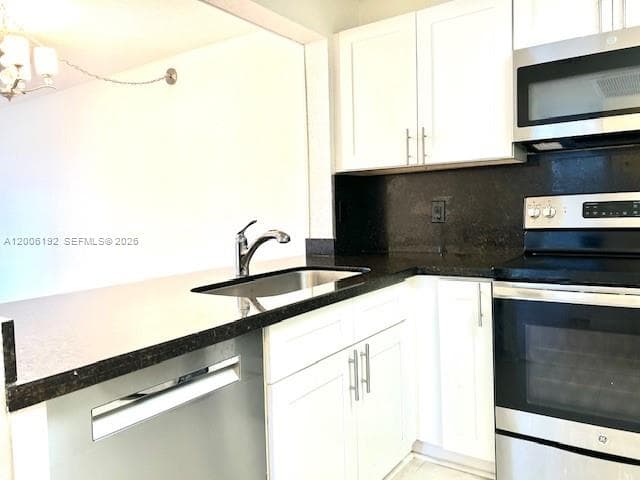871 NE 207th Ter # 101, Miami FL 33179 — 3