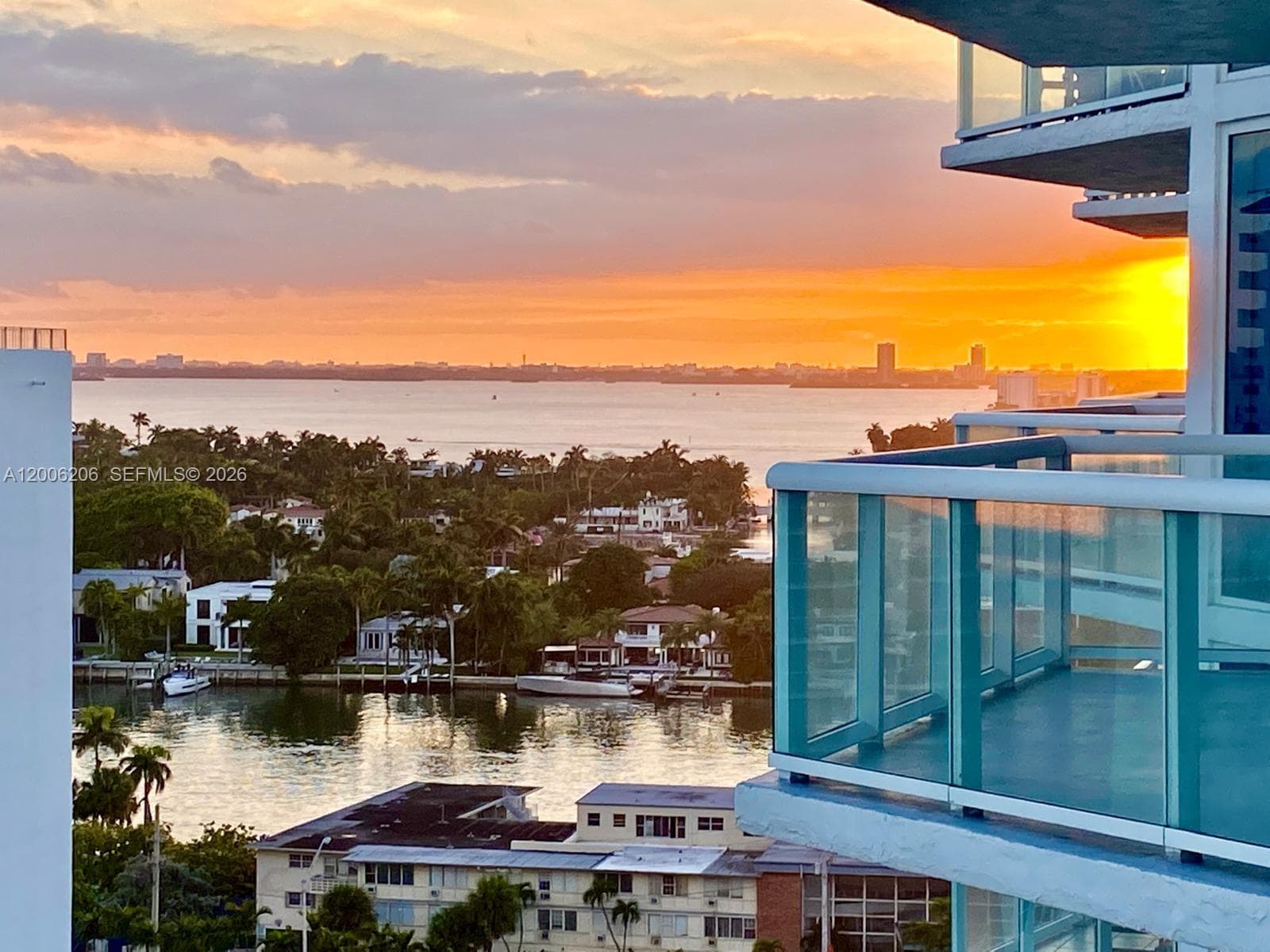 6515 Collins Ave # 1505, Miami Beach FL 33141 — 2