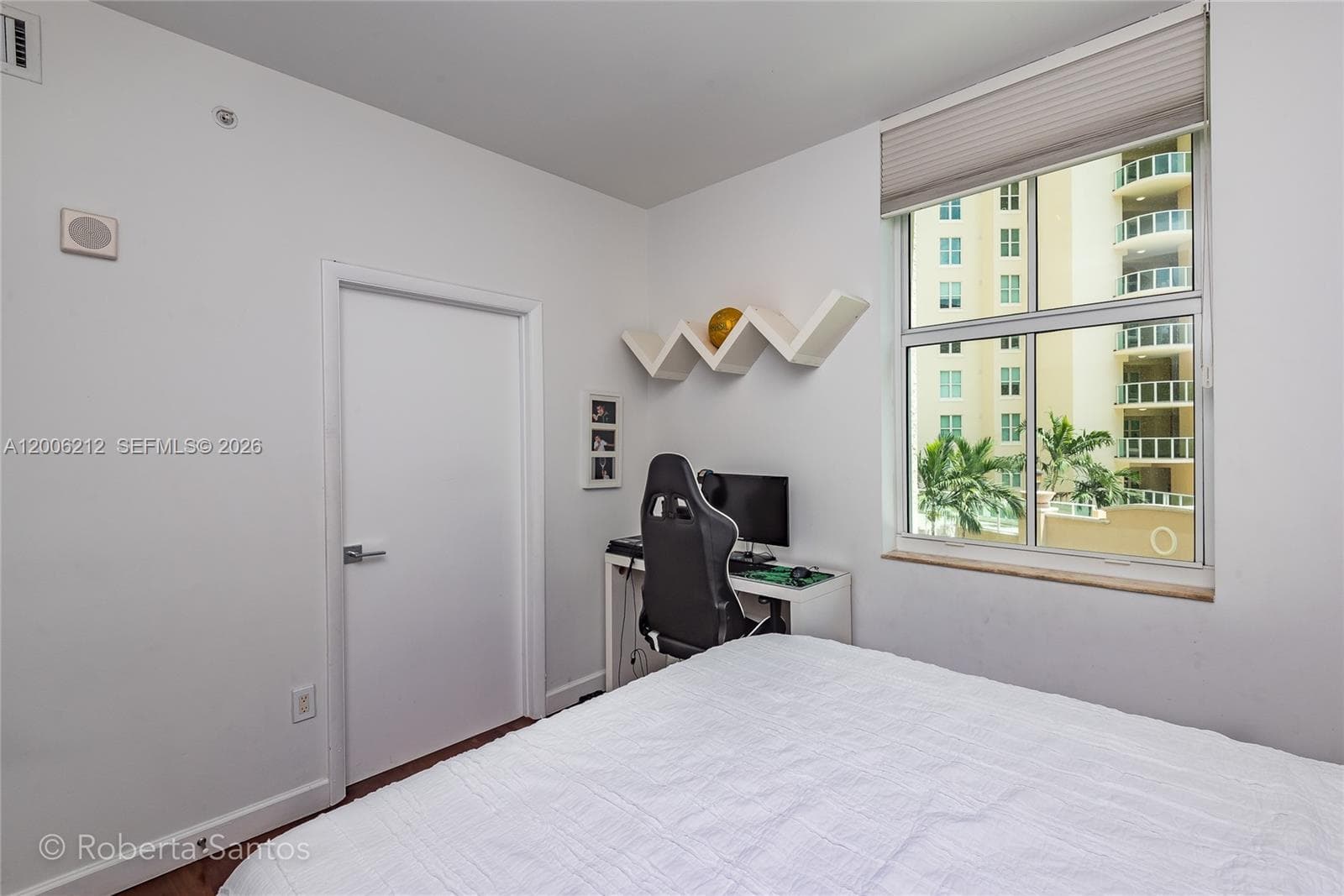 3340 NE 190th St # 409, Aventura FL 33180 — 15