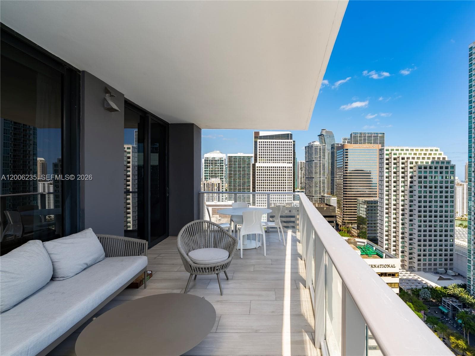 1010 Brickell Ave # 2801, Miami FL 33131 — 16