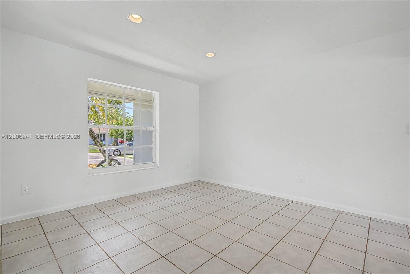 12001 SW 118th St, Miami FL 33186 — 16
