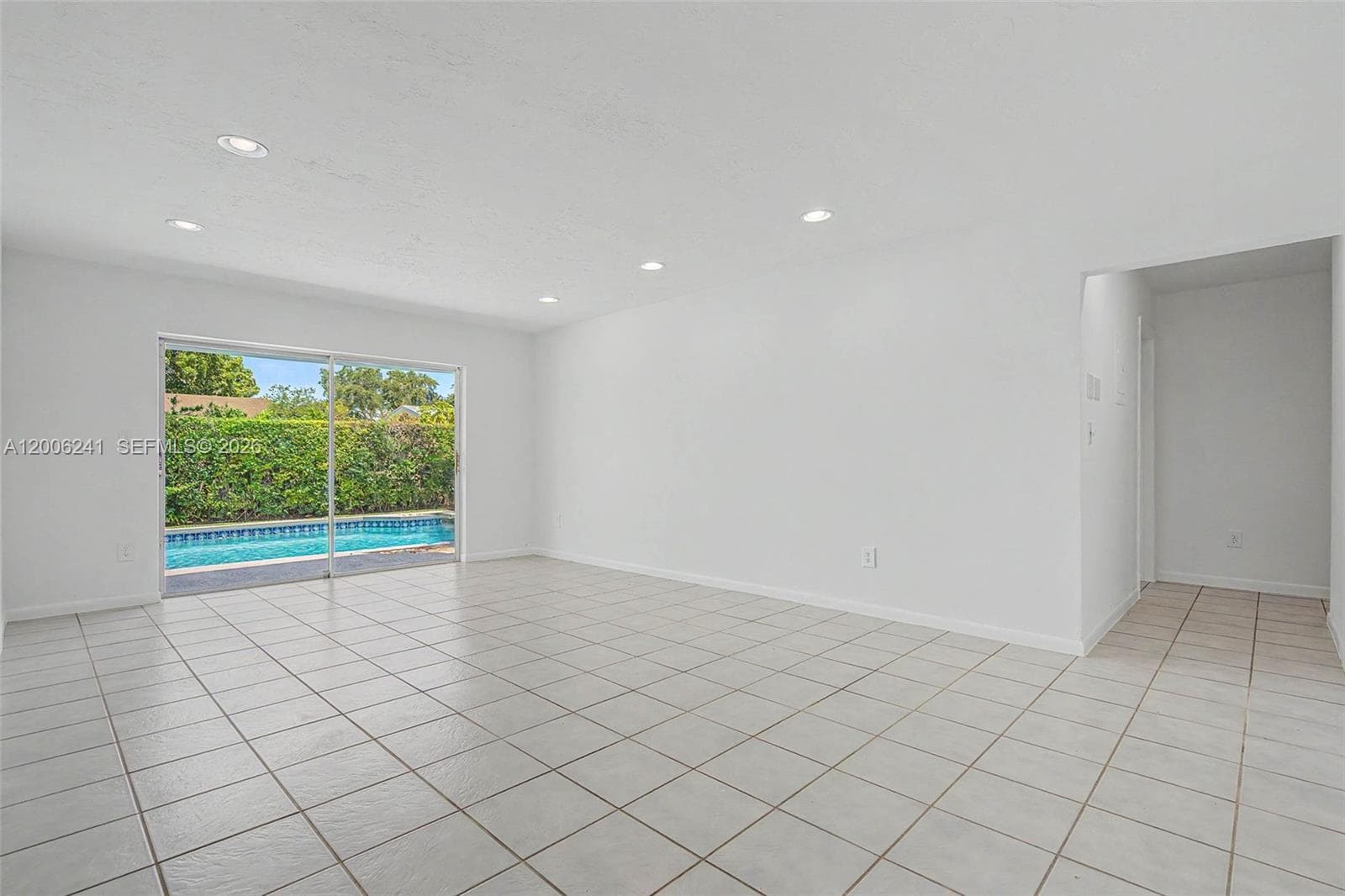 12001 SW 118th St, Miami FL 33186 — 14