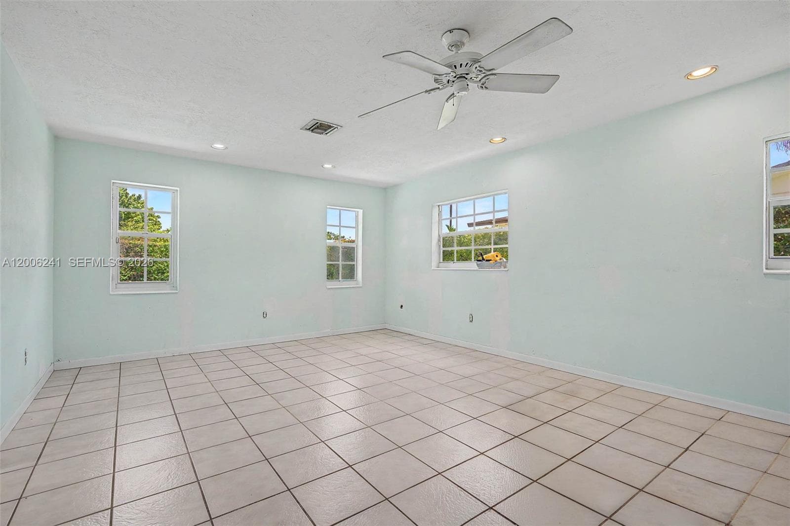 12001 SW 118th St, Miami FL 33186 — 8