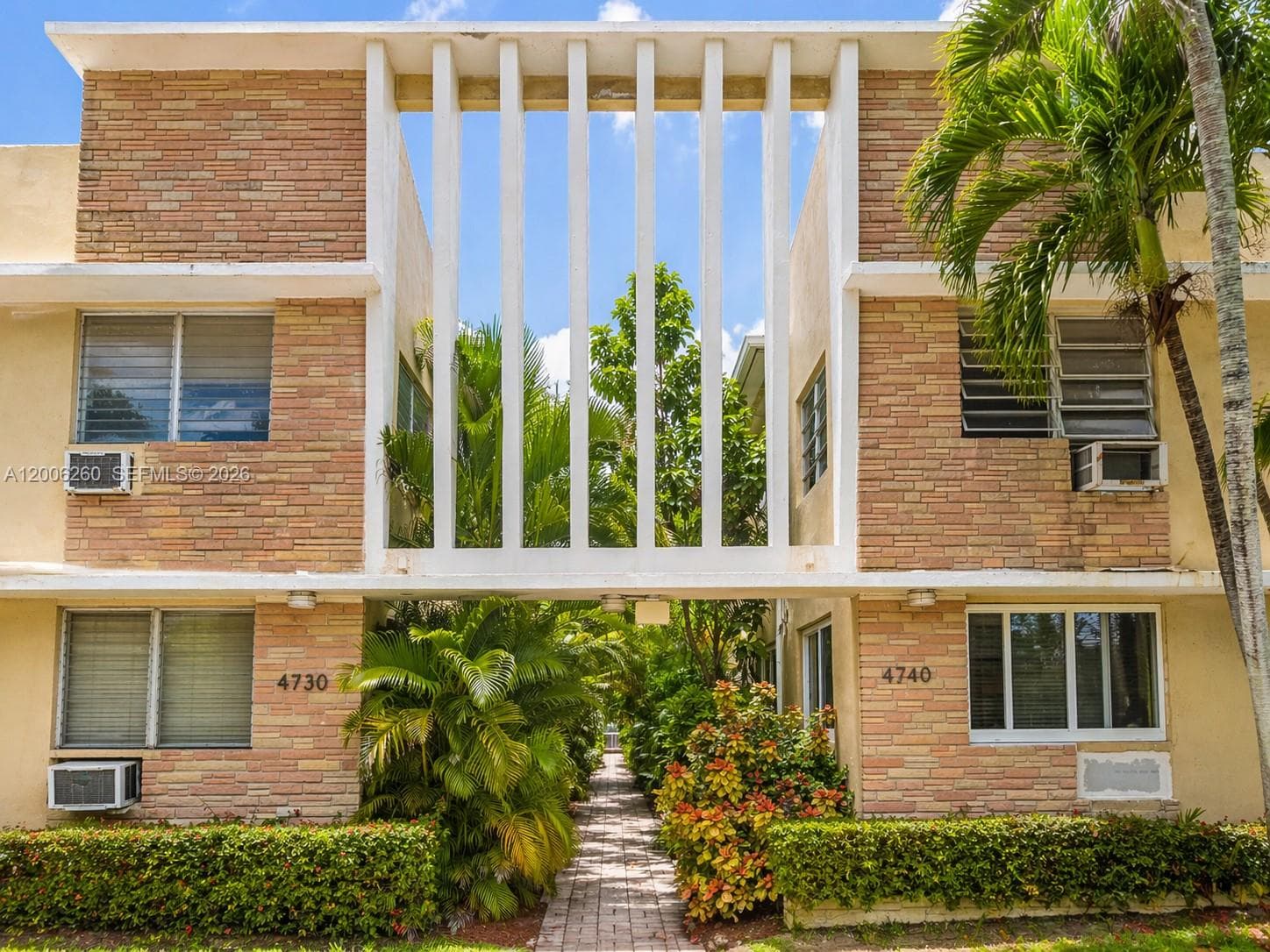 4740 Pine Tree Dr # 20, Miami Beach FL 33140 — 1