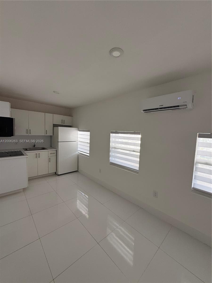 6716 NW 6th Ave # 2, Miami FL 33150 — 1