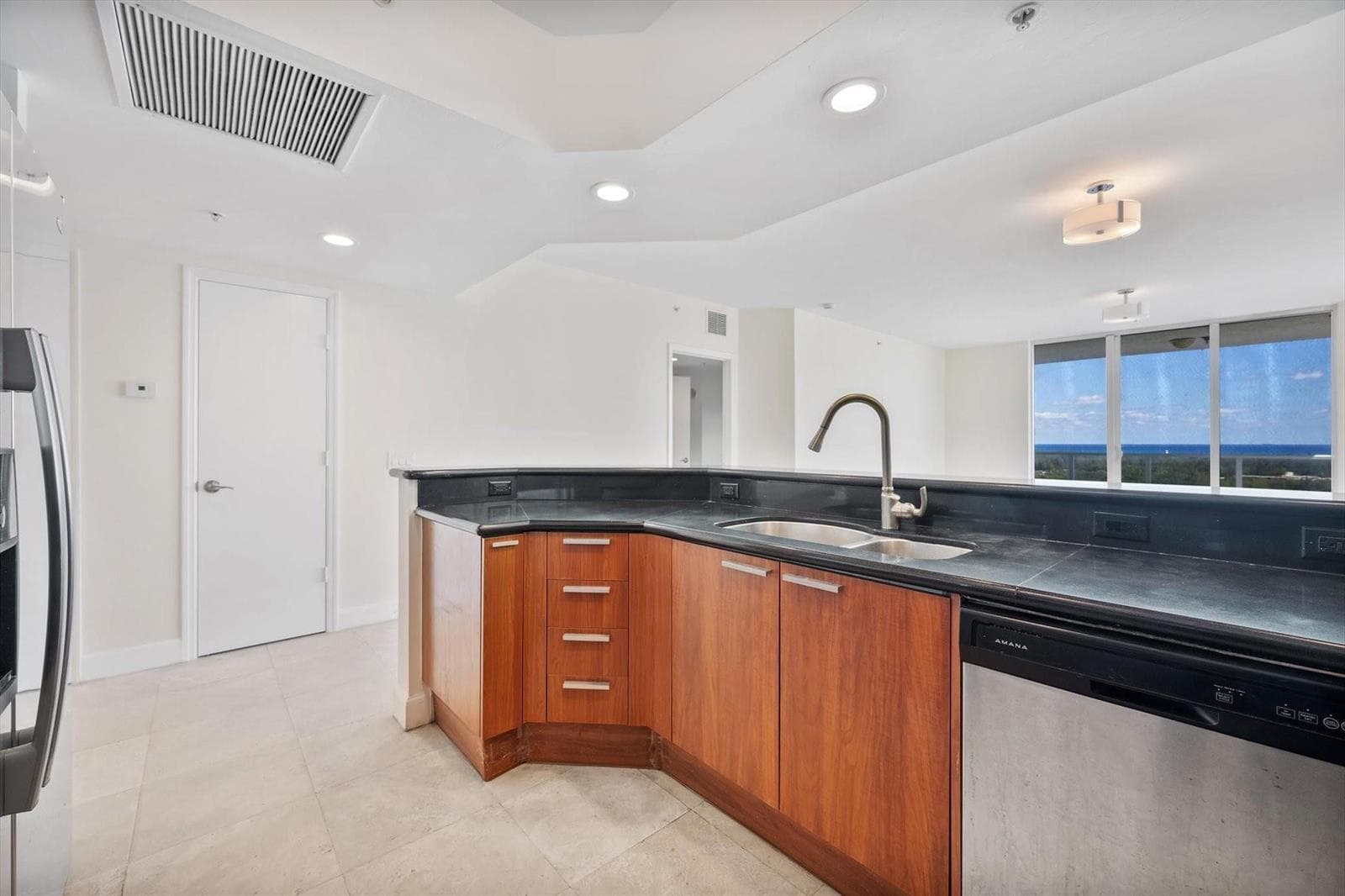 15051 Royal Oaks Lane # 2106, North Miami FL 33181 — 11