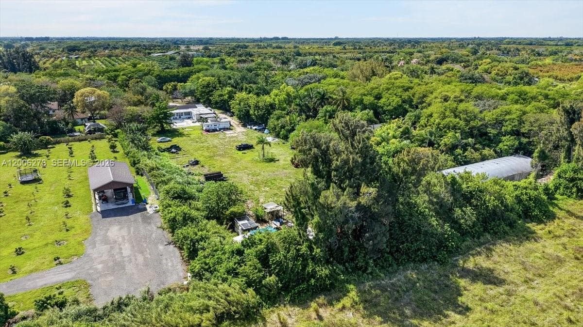 23825 SW 142nd Ave, Homestead FL 33032 — 47