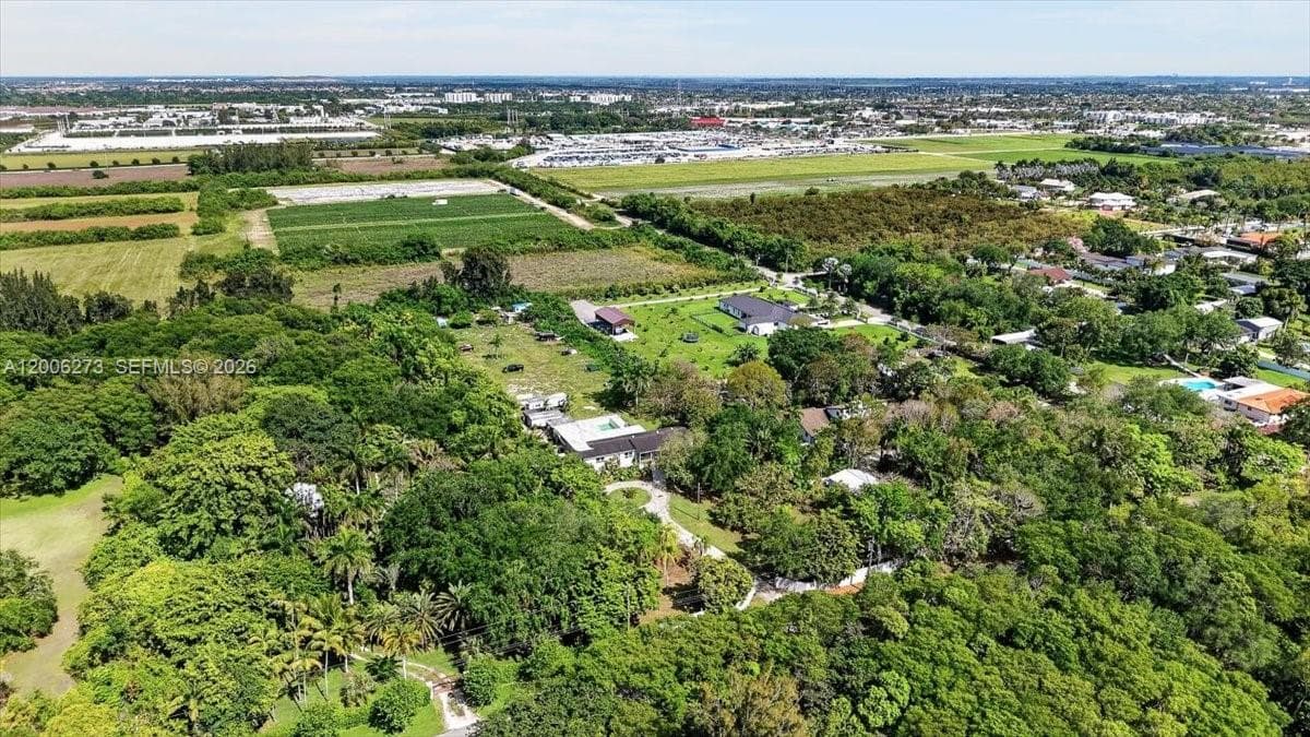 23825 SW 142nd Ave, Homestead FL 33032 — 50