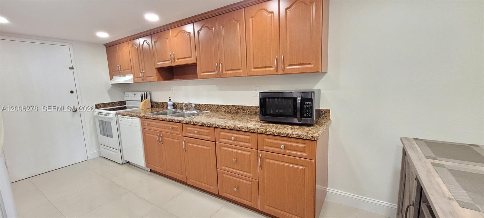18011 Biscayne Blvd # 402, Aventura FL 33160 — 6