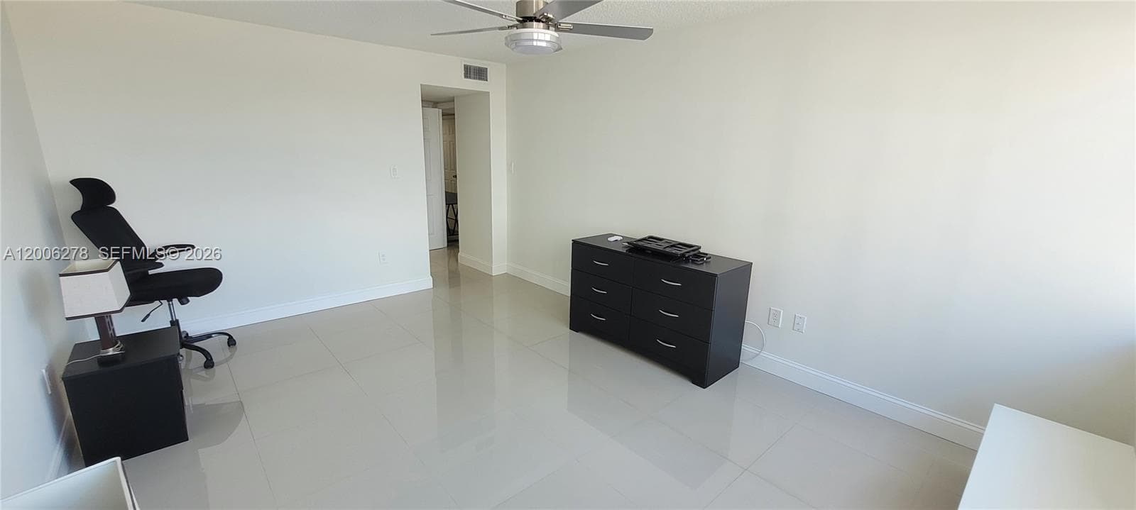 18011 Biscayne Blvd # 402, Aventura FL 33160 — 16