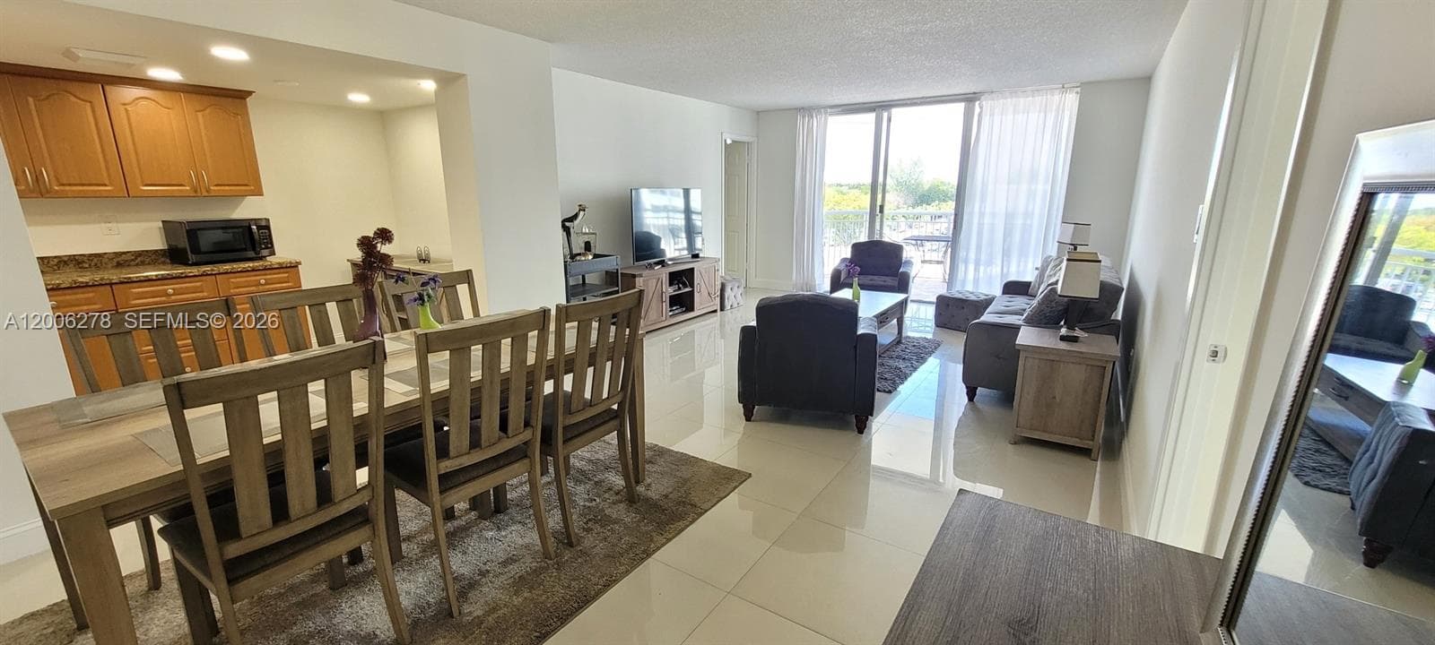 18011 Biscayne Blvd # 402, Aventura FL 33160 — 1