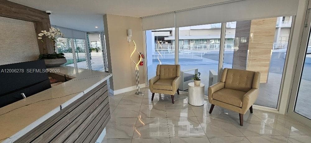 18011 Biscayne Blvd # 402, Aventura FL 33160 — 34