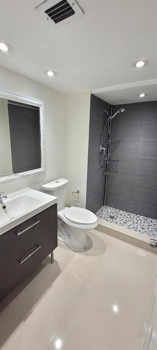 18011 Biscayne Blvd # 402, Aventura FL 33160 — 11