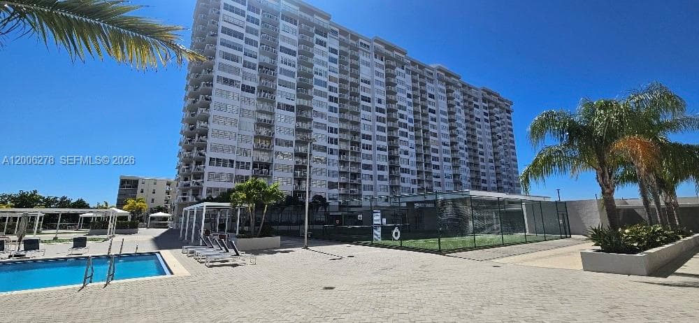 18011 Biscayne Blvd # 402, Aventura FL 33160 — 29