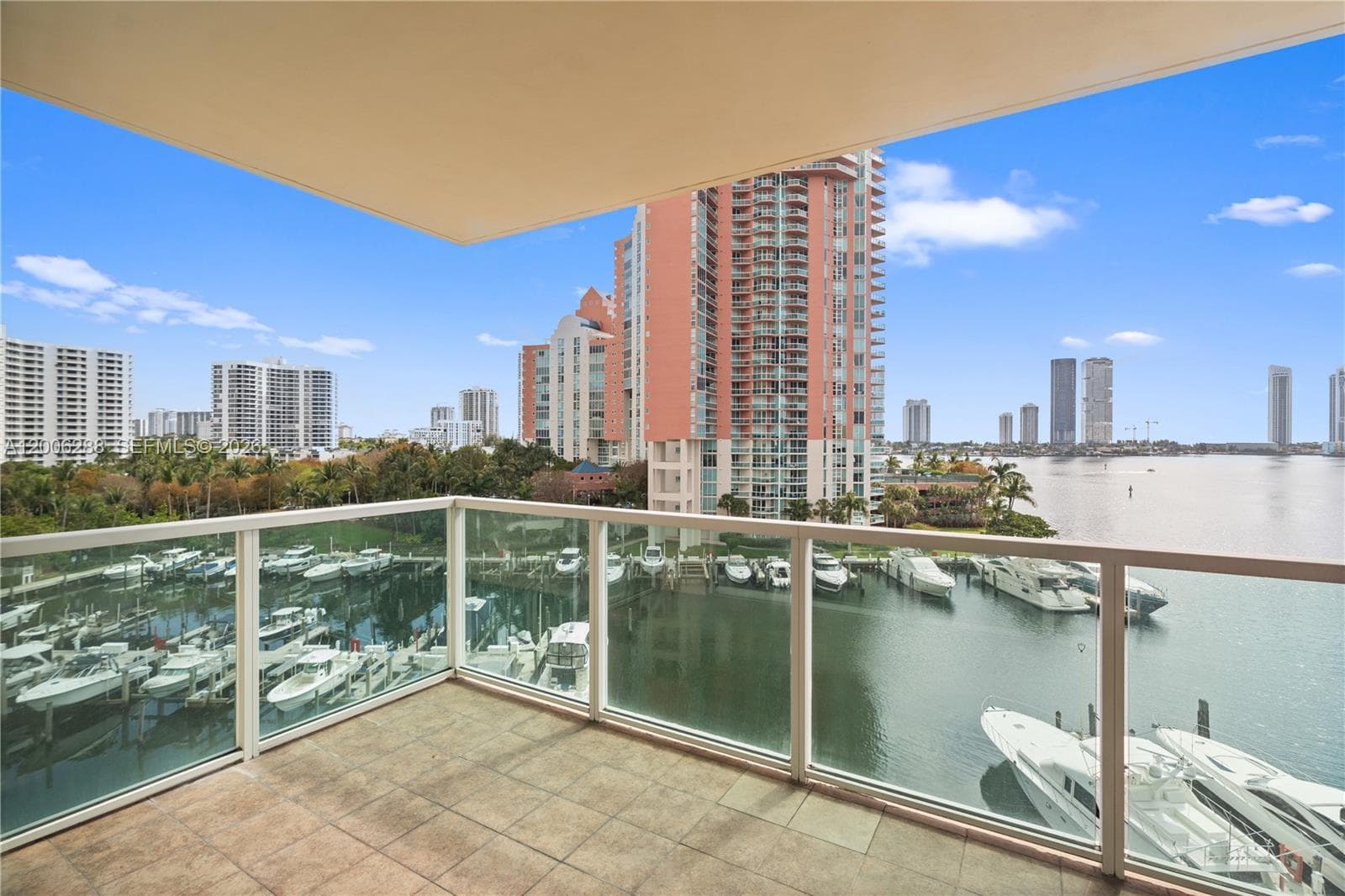 3330 NE 190th St # 712, Aventura FL 33180 — 12