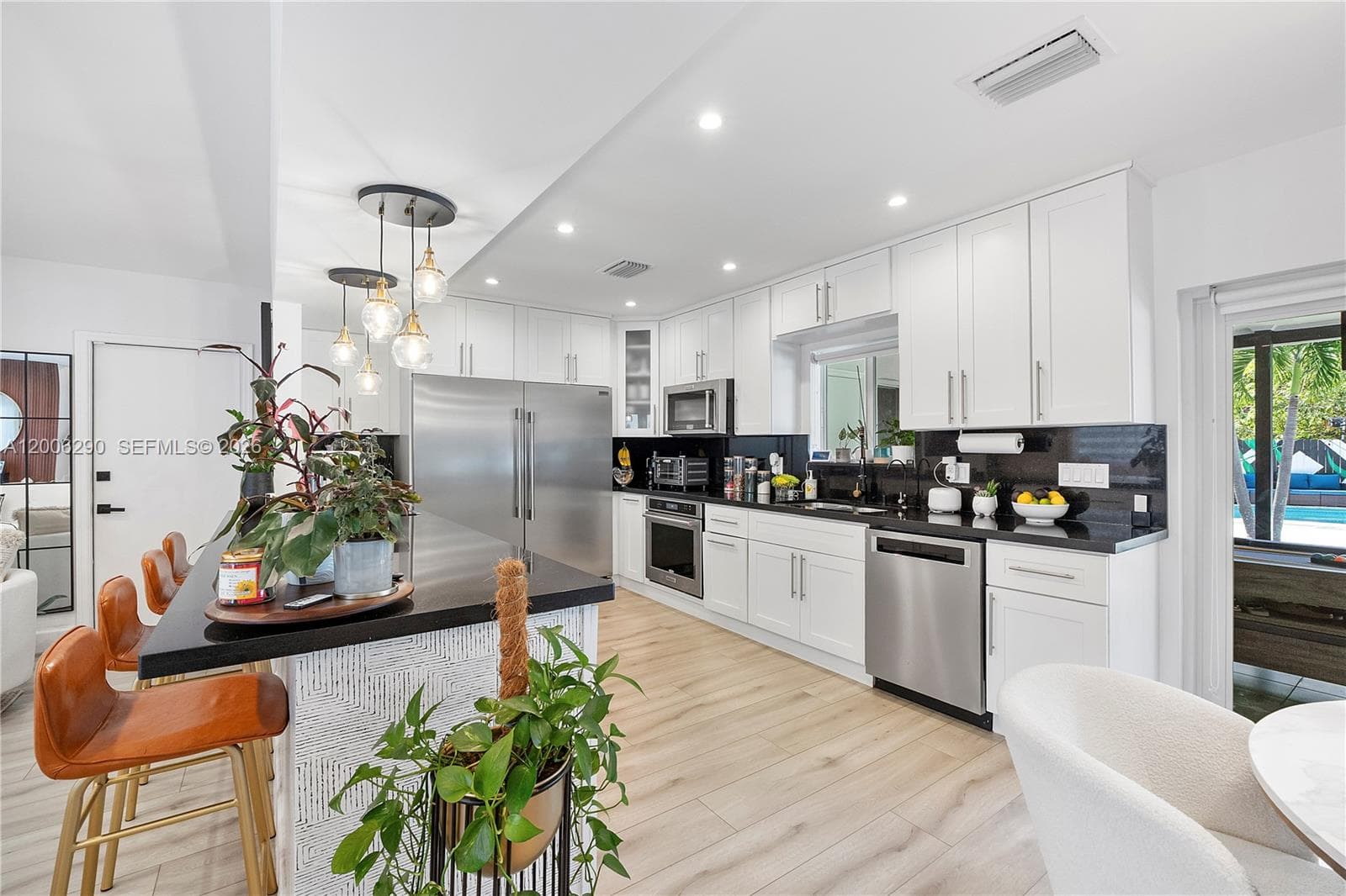 14830 N Spur Dr, Miami FL 33161 — 15