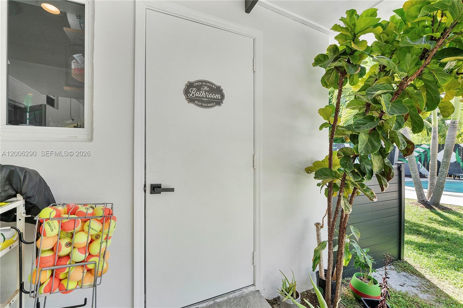 14830 N Spur Dr, Miami FL 33161 — 40