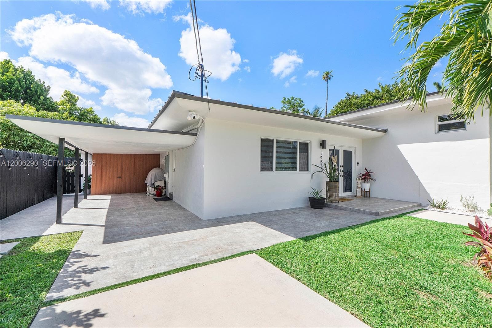 14830 N Spur Dr, Miami FL 33161 — 68