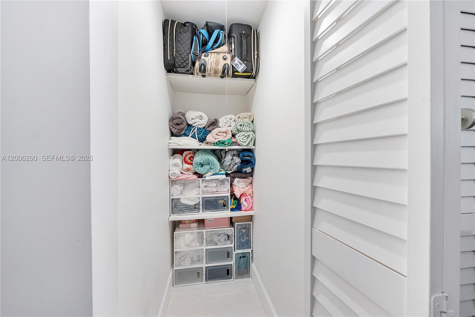 14830 N Spur Dr, Miami FL 33161 — 35