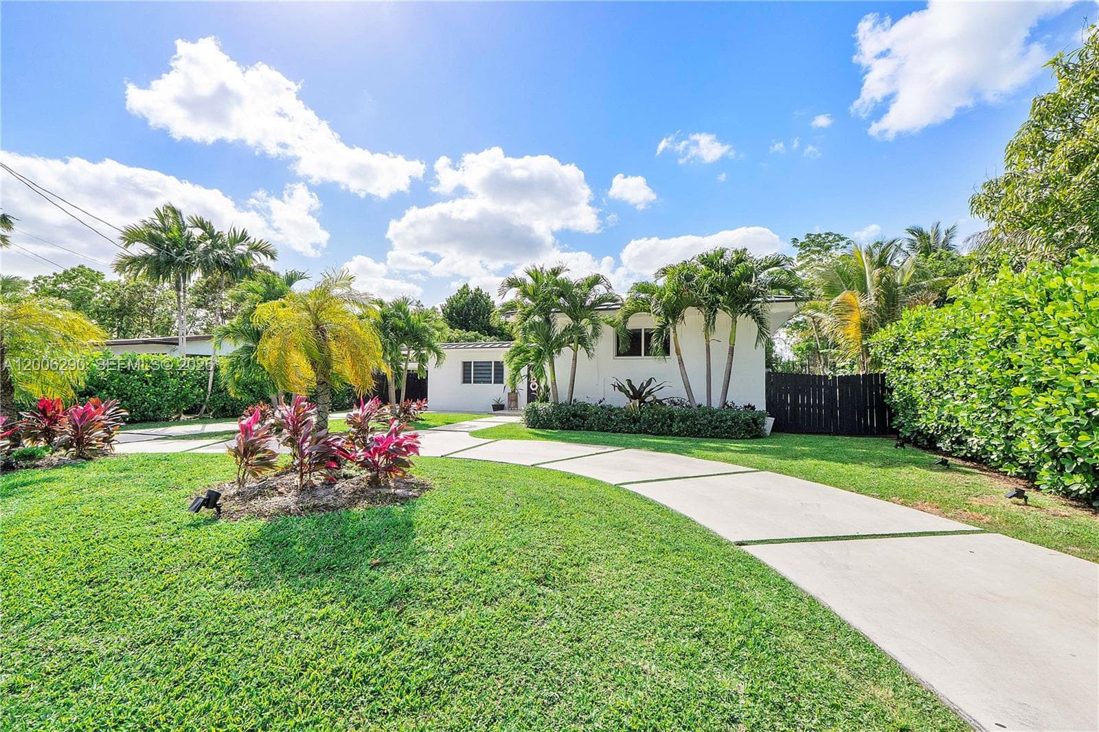 14830 N Spur Dr, Miami FL 33161 — 74