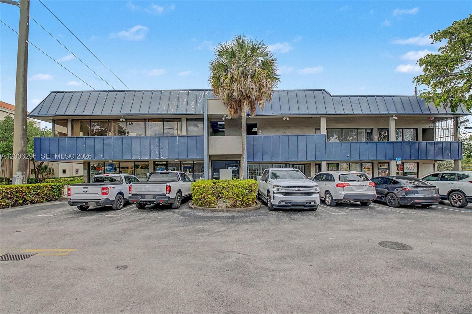 3735 SW 8th St, Coral Gables FL 33134 — 13