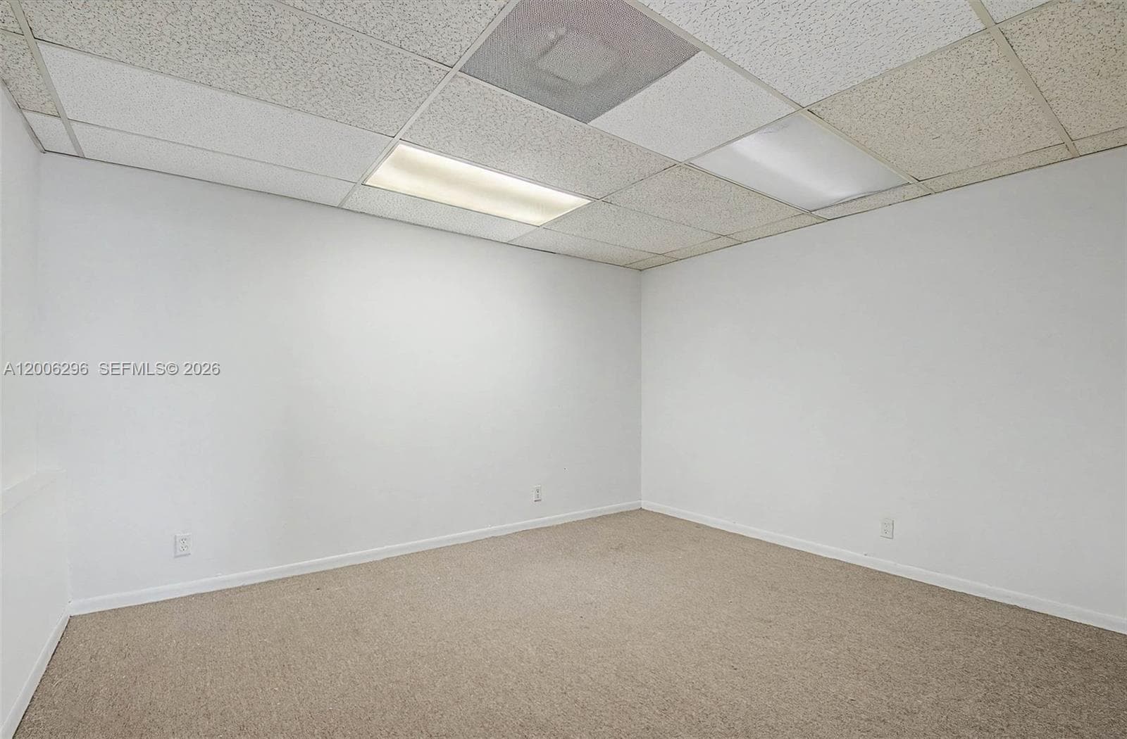 3735 SW 8th St, Coral Gables FL 33134 — 16