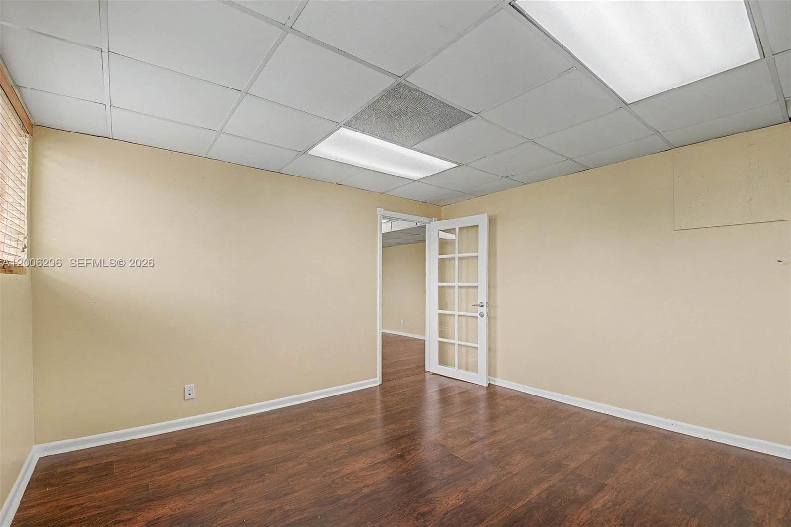 3735 SW 8th St, Coral Gables FL 33134 — 9