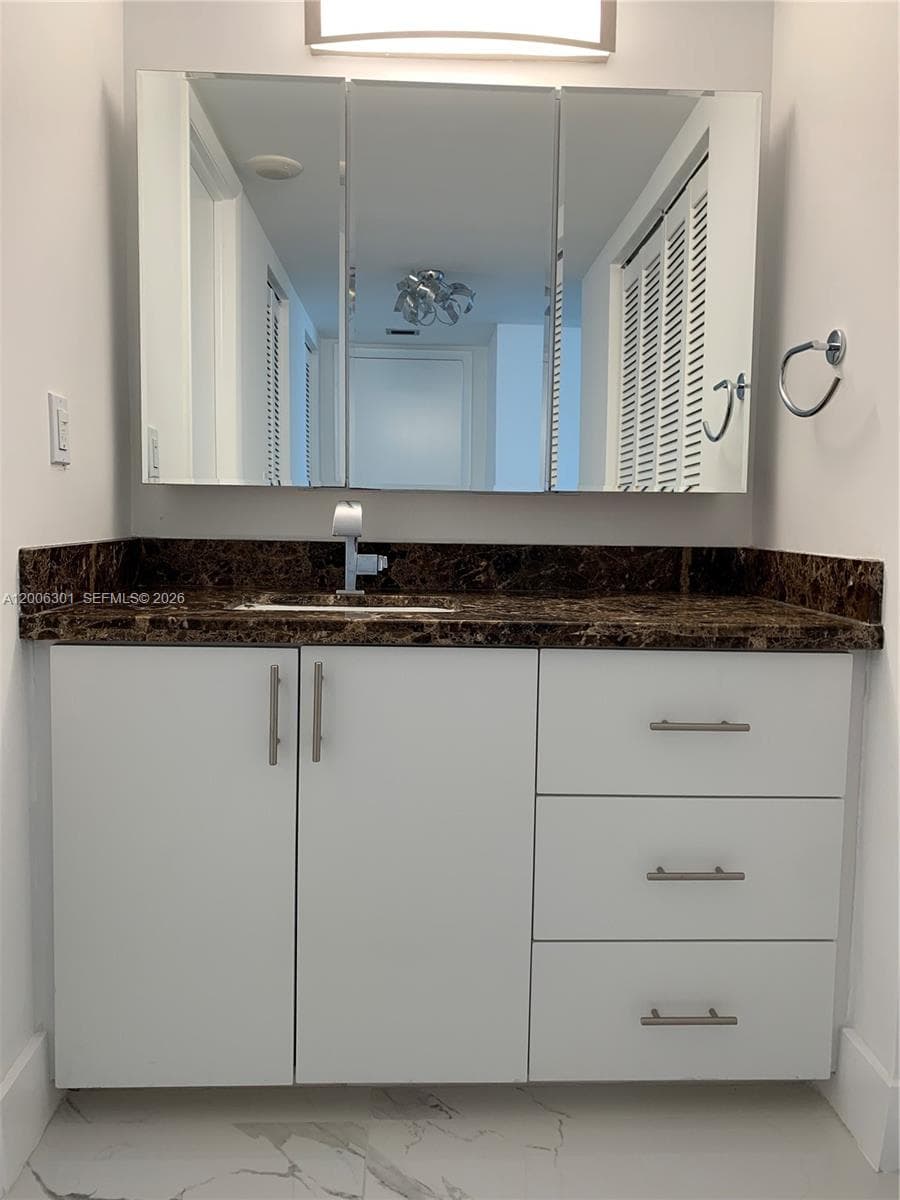 9273 Collins Ave # 606, Surfside FL 33154 — 14