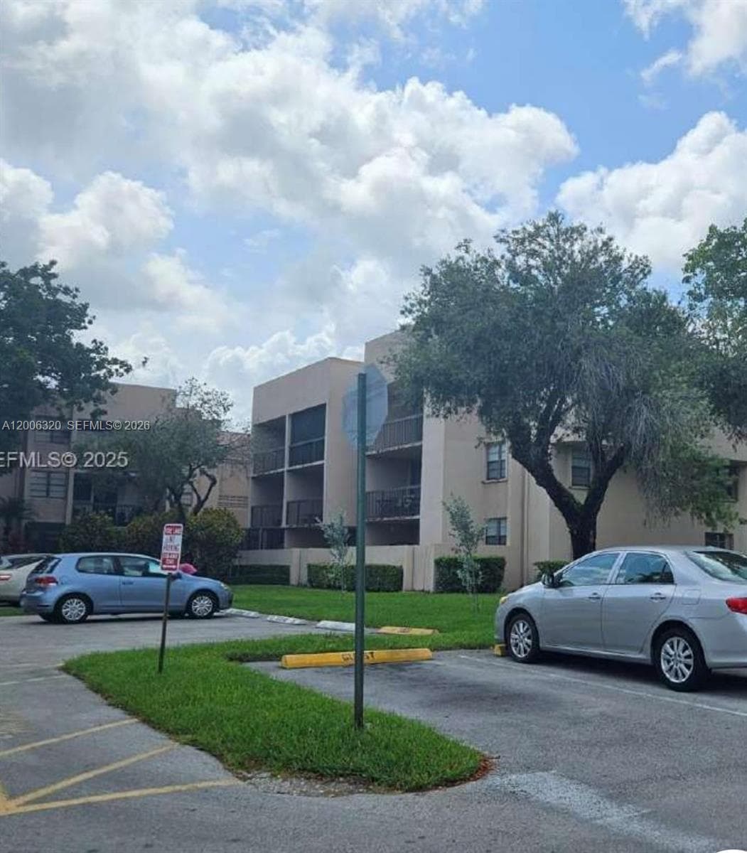 10625 SW 112th Ave # 301, Miami FL 33176 — 15