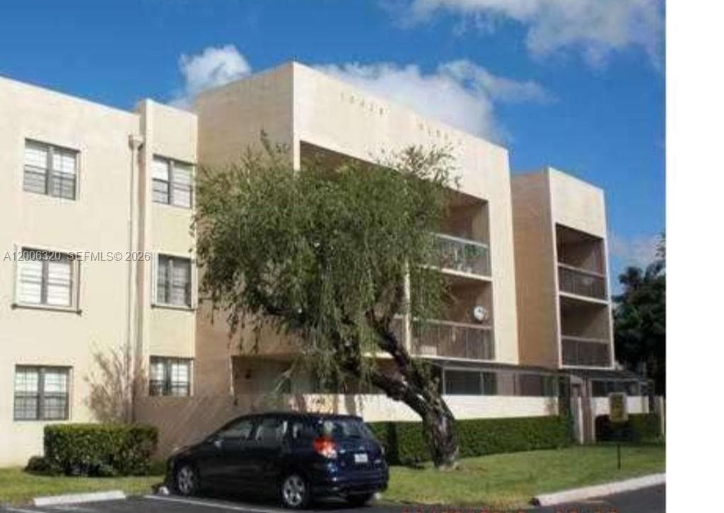10625 SW 112th Ave # 301, Miami FL 33176 — 8