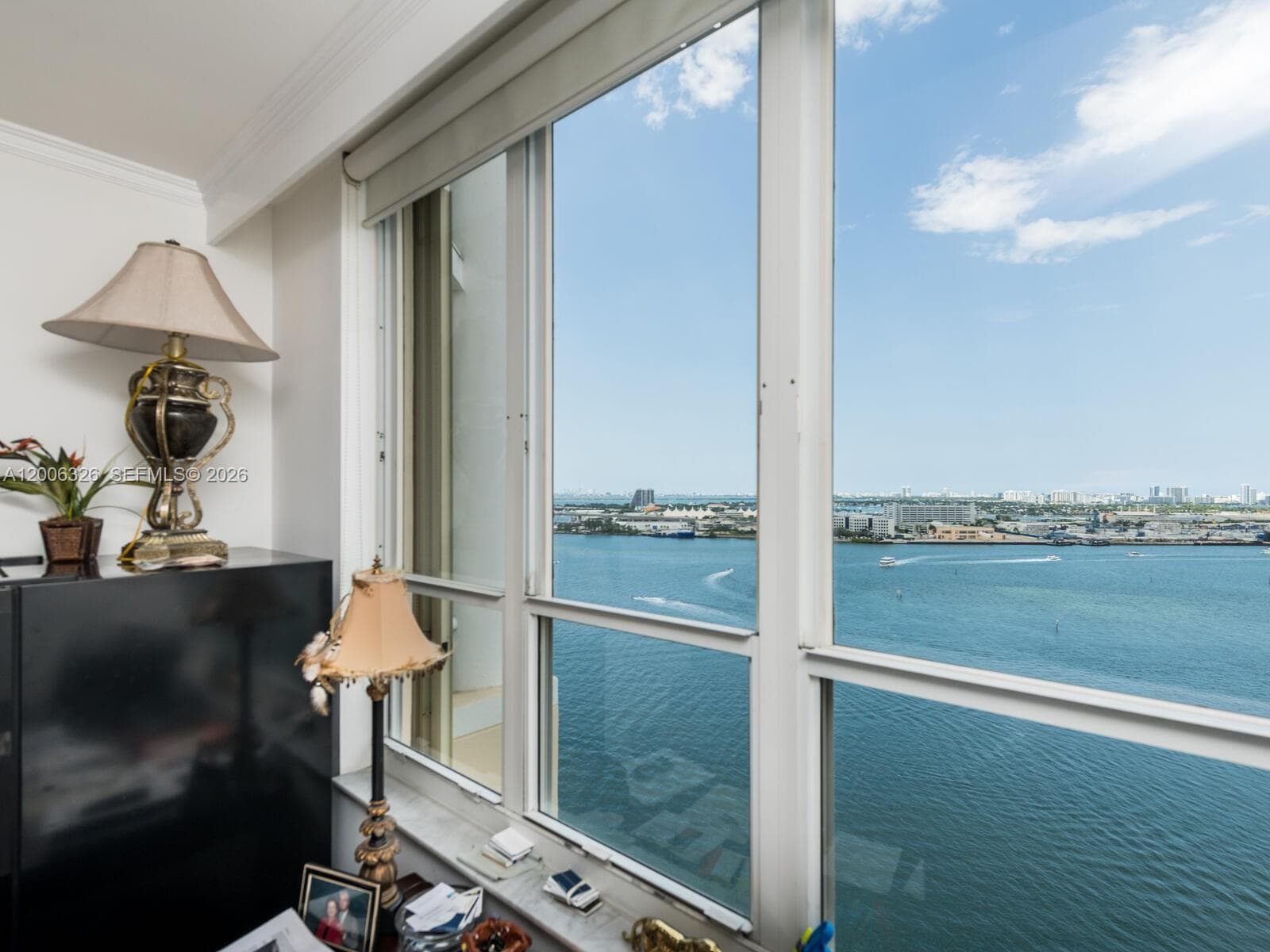 888 Brickell Key Dr # 2112, Miami FL 33131 — 30