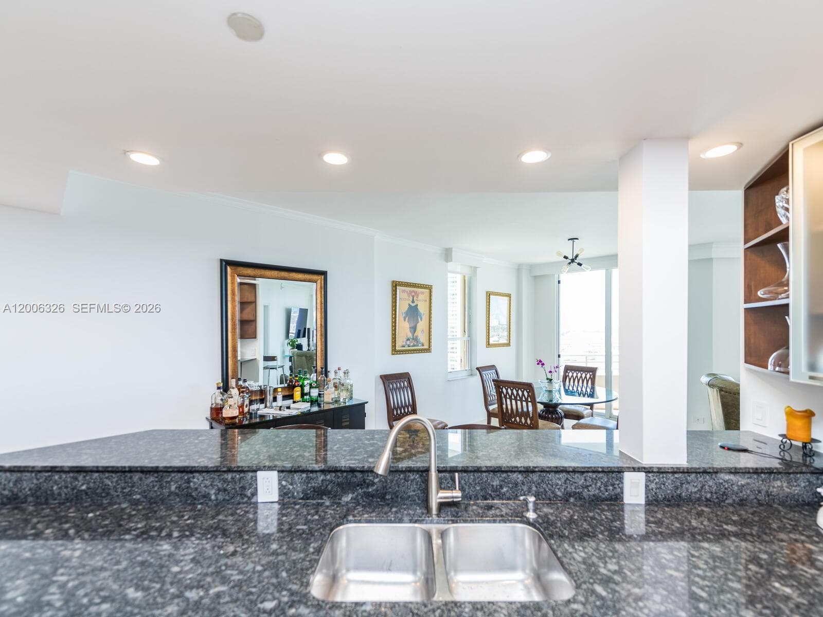 888 Brickell Key Dr # 2112, Miami FL 33131 — 25