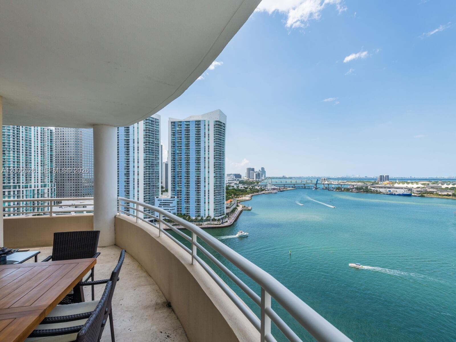 888 Brickell Key Dr # 2112, Miami FL 33131 — 21