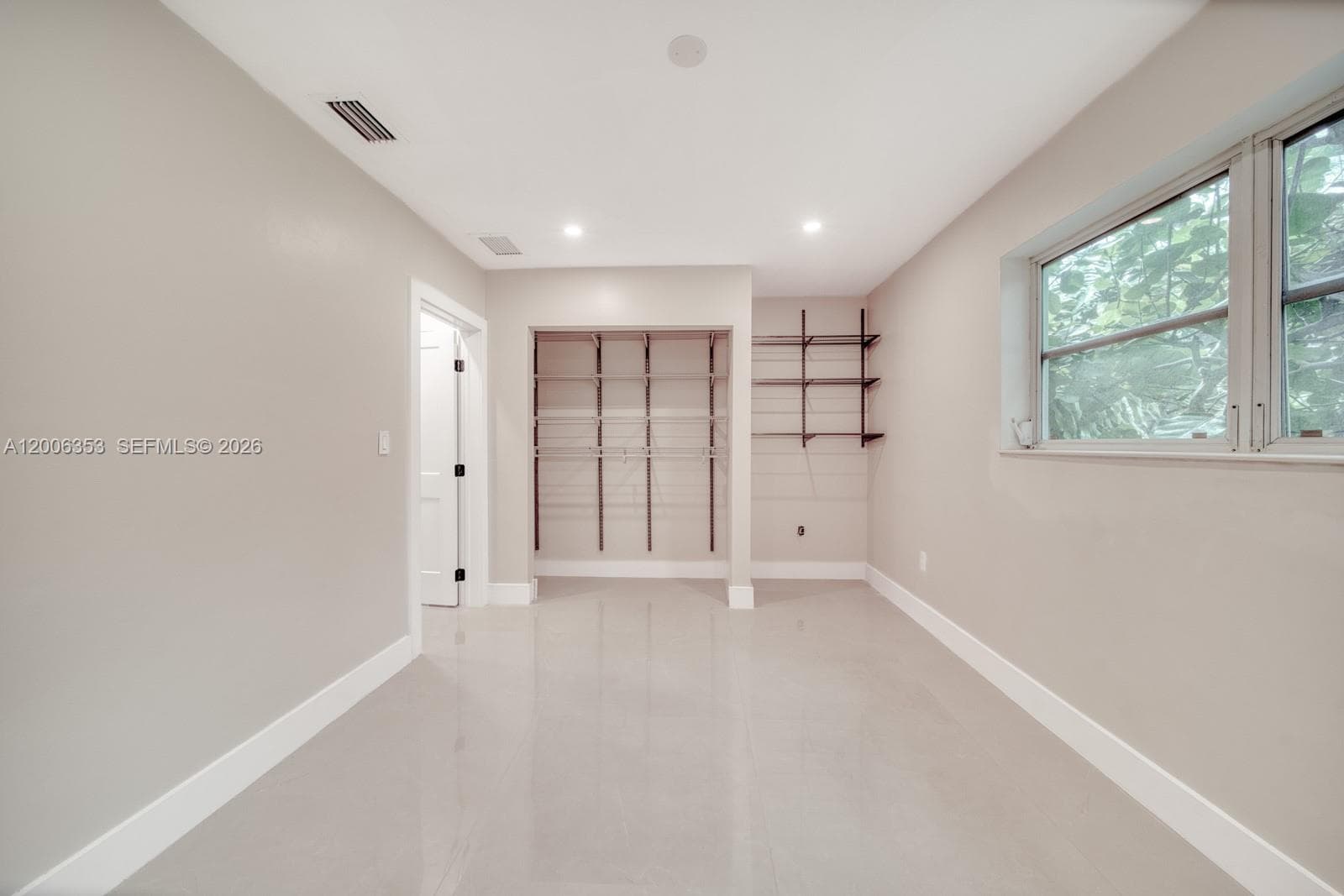 15730 SW 87th Ct, Palmetto Bay FL 33157 — 20