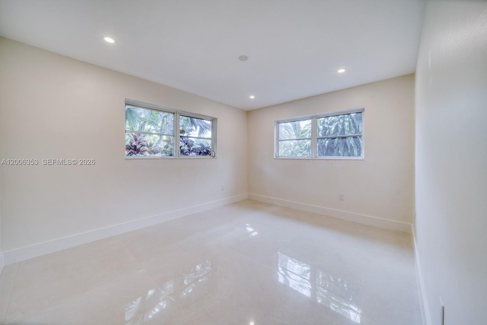 15730 SW 87th Ct, Palmetto Bay FL 33157 — 24
