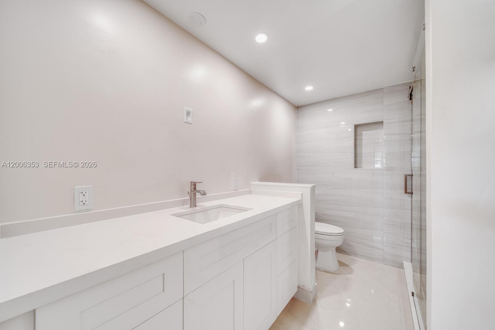 15730 SW 87th Ct, Palmetto Bay FL 33157 — 18