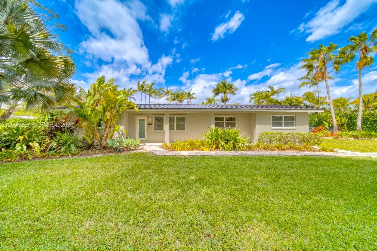 15730 SW 87th Ct, Palmetto Bay FL 33157 — 39