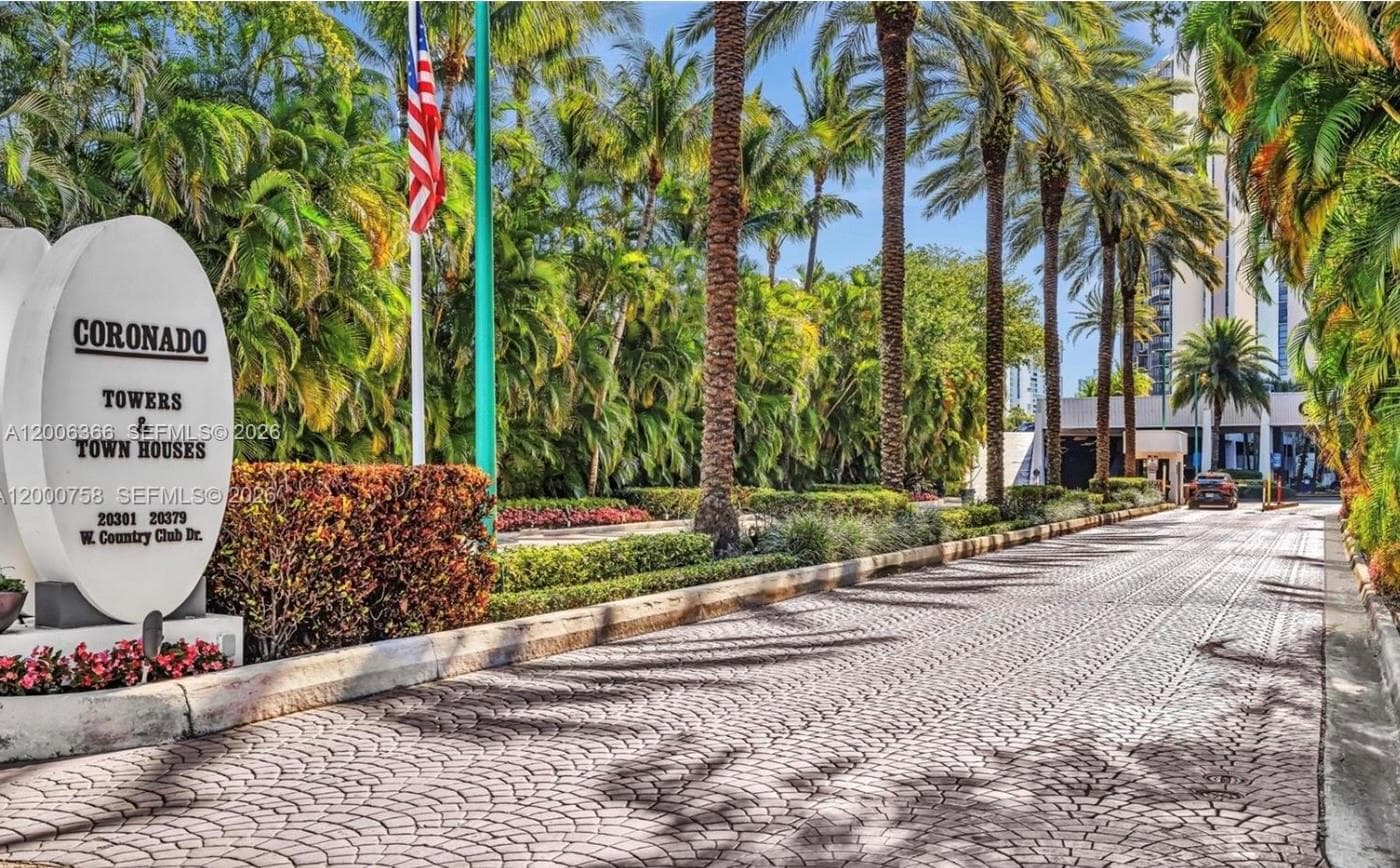 20301 W Country Club Dr, Aventura FL 33180 — 2