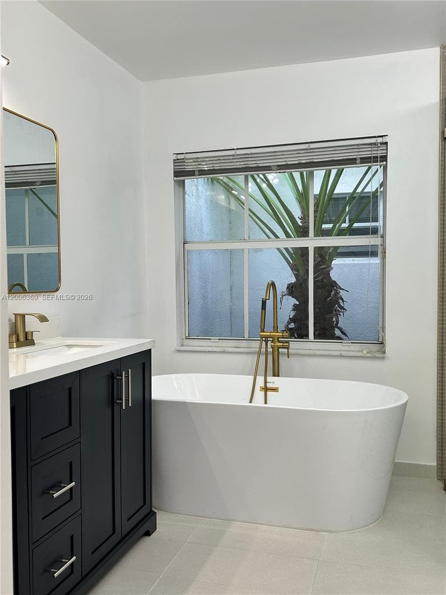820 NW 132 ct # 0, Miami FL 33182 — 2