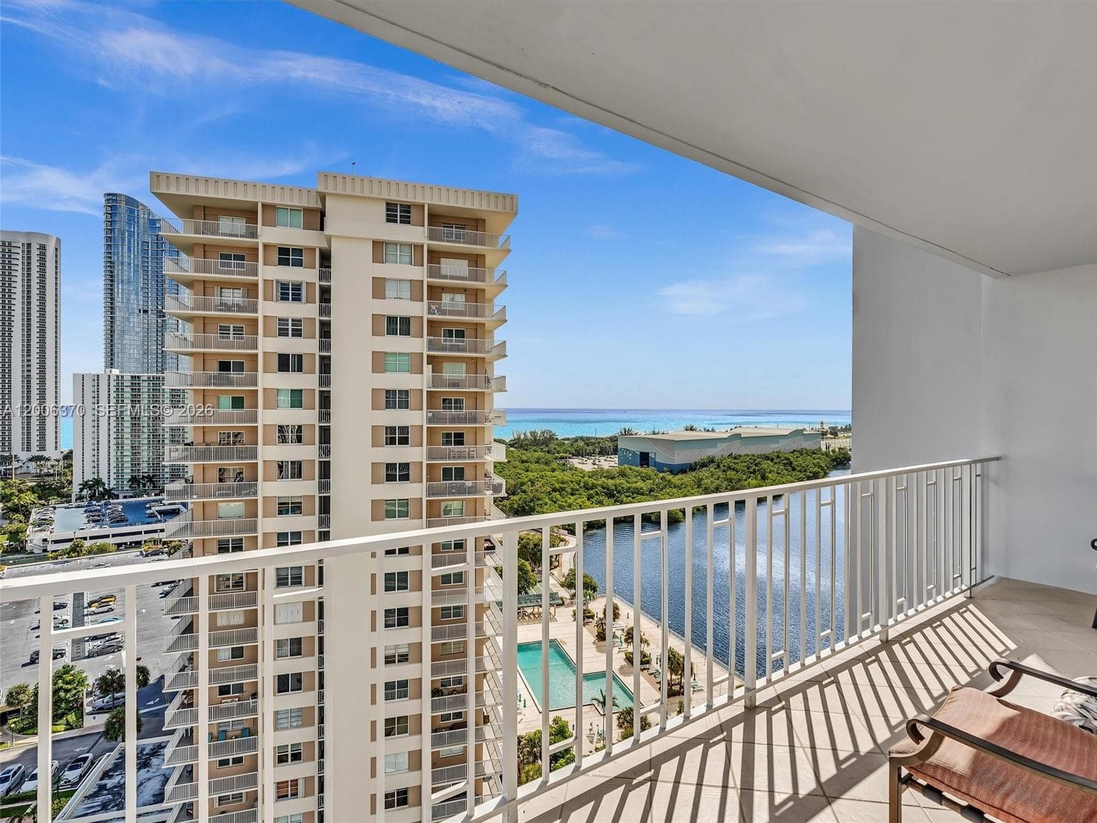 500 Bayview Dr # 1731, Sunny Isles Beach FL 33160 — 27