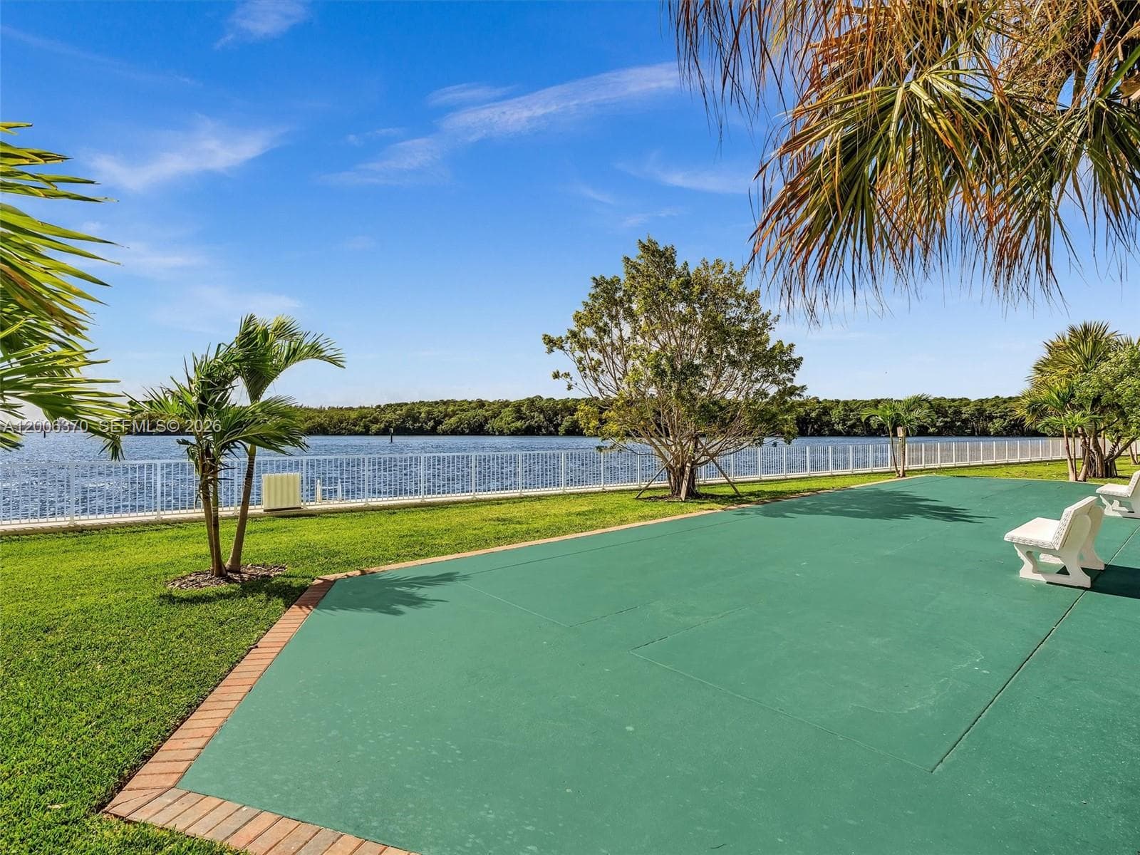 500 Bayview Dr # 1731, Sunny Isles Beach FL 33160 — 46