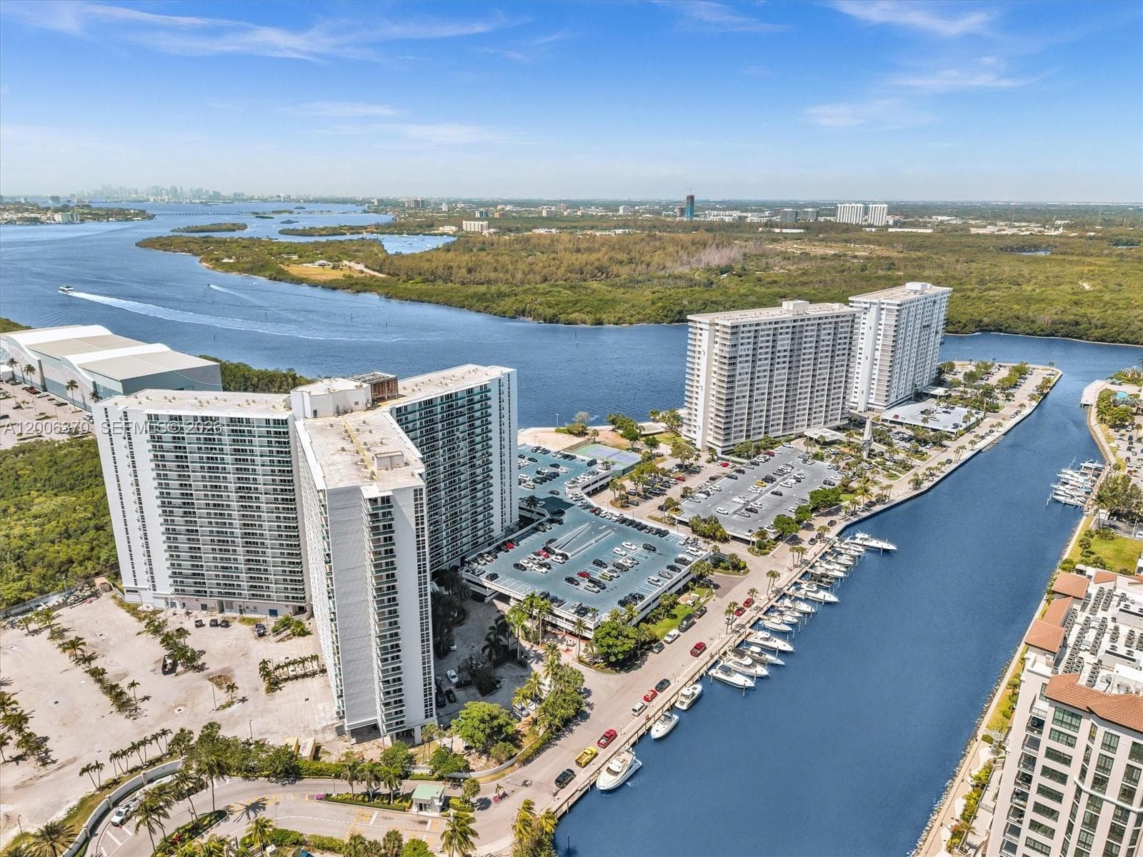 500 Bayview Dr # 1731, Sunny Isles Beach FL 33160 — 71