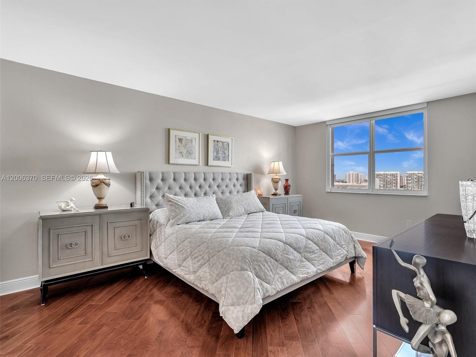 500 Bayview Dr # 1731, Sunny Isles Beach FL 33160 — 37