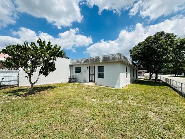 3929 NW 207th St Rd, Miami Gardens FL 33055 — 17